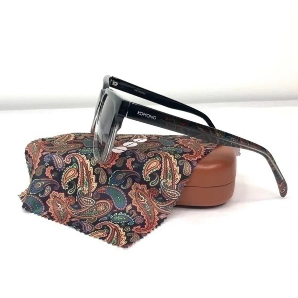 KOMONO Riviera Paisley Sunglasses NEW gray black